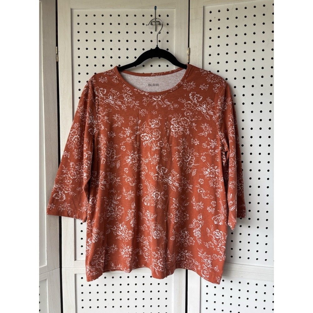 Blair Women's M Orange White Floral 3/4 SLV Tee Shirt‎ Blouse